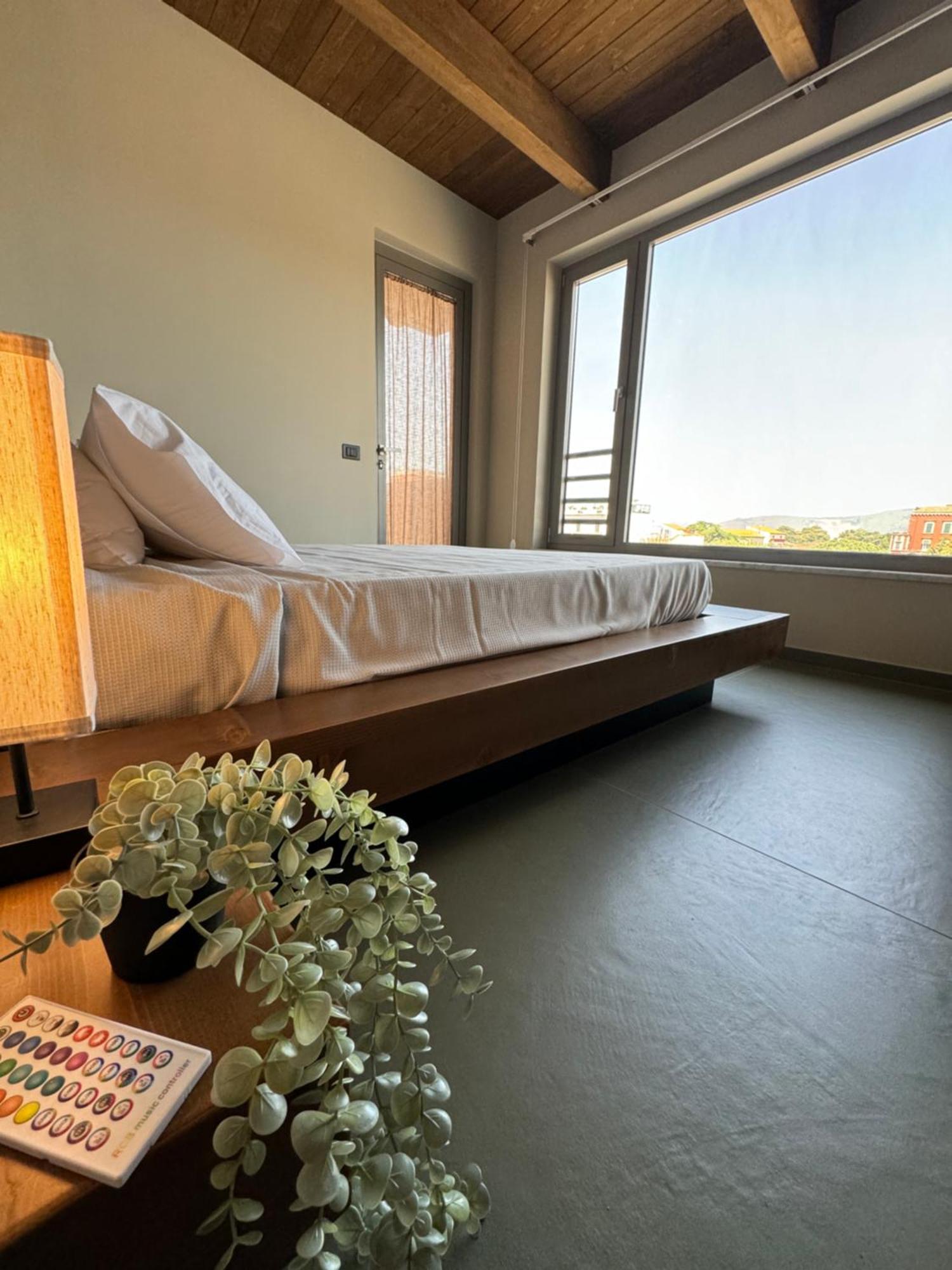 Penthouse Rooms Marigliano - Eleganza Sopra Le Nuvole Esterno foto
