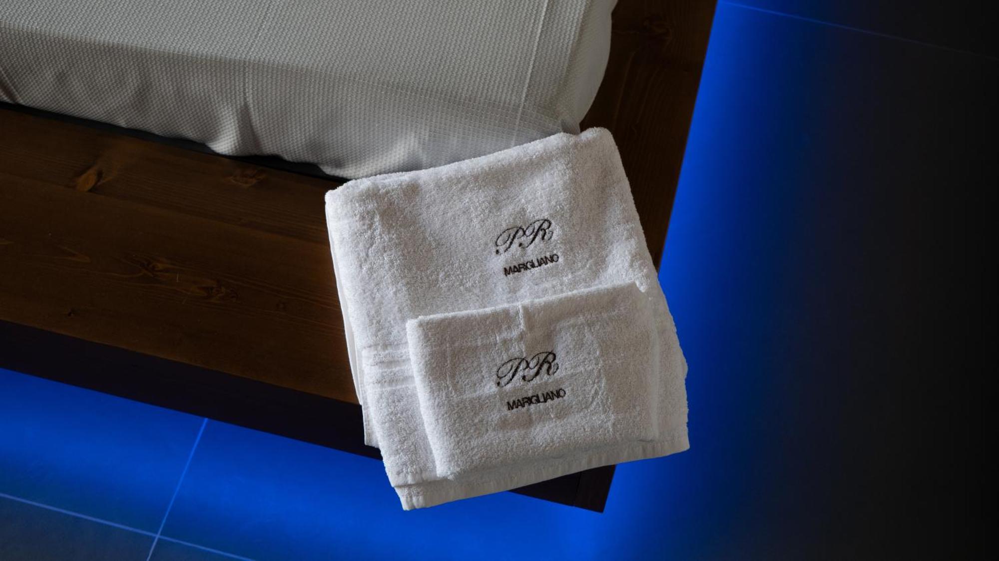 Penthouse Rooms Marigliano - Eleganza Sopra Le Nuvole Esterno foto